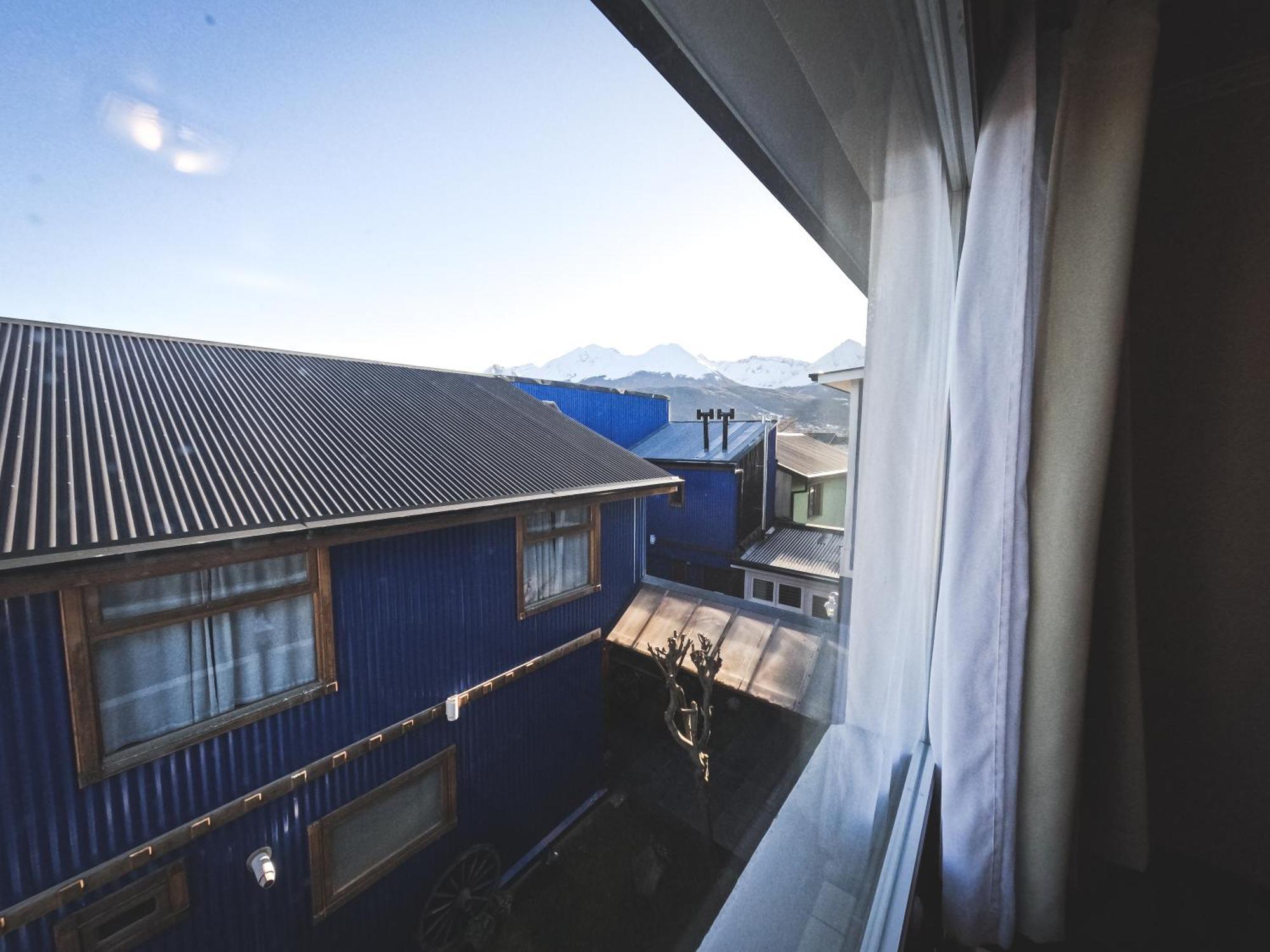 La Posta Apart Aparthotel Ushuaia Exterior foto